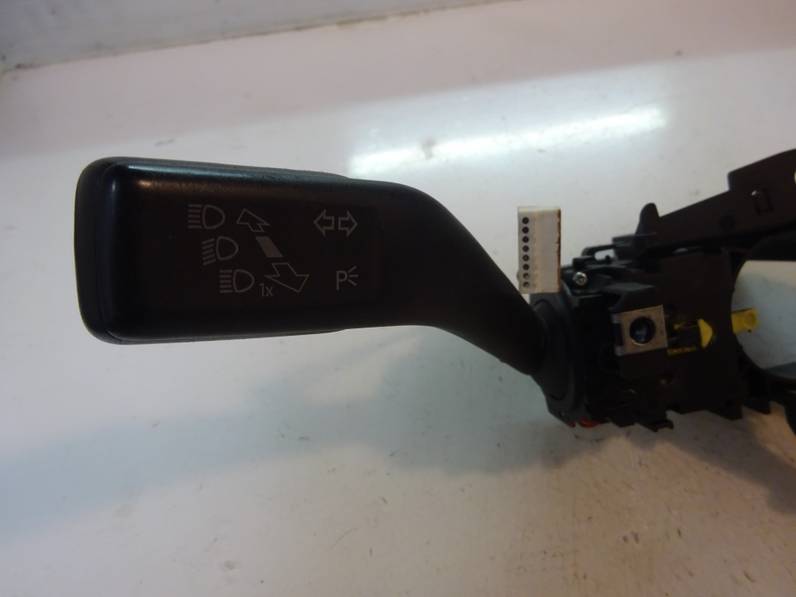 MANDO MULTIFUNCION VOLKSWAGEN CADDY KA KB 2012 1.6 TDI (102 CV)