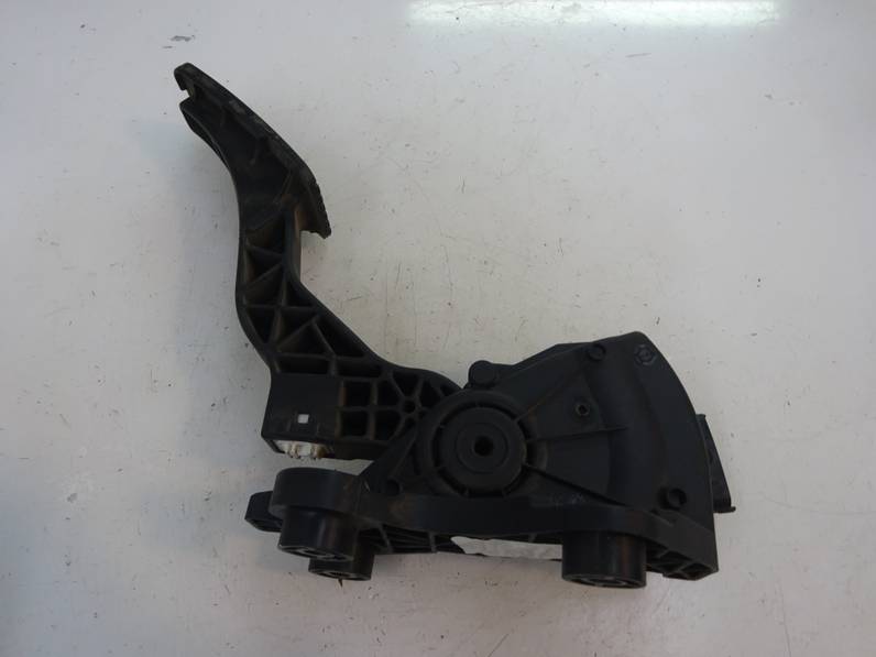 POTENCIOMETRO PEDAL KIA CEE D 2010 1.4 (90 CV)