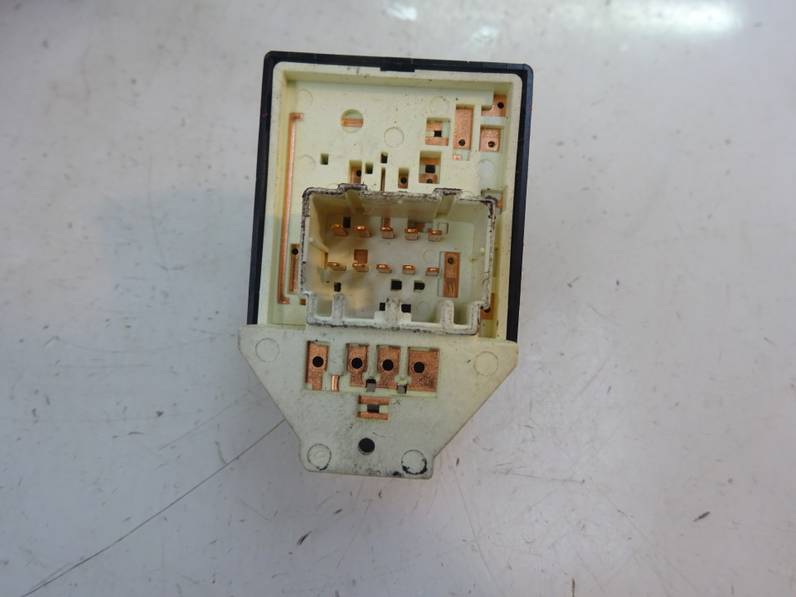 MANDO RETROVISOR KIA CEE D 2010 1.4 (90 CV)