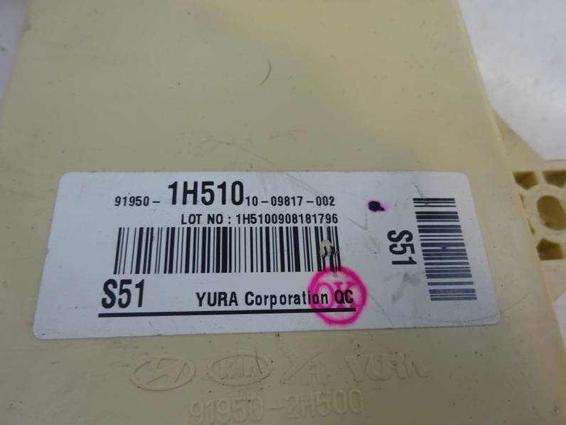 CAJA RELES FUSIBLES KIA CEE D 2010 1.4 (90 CV)