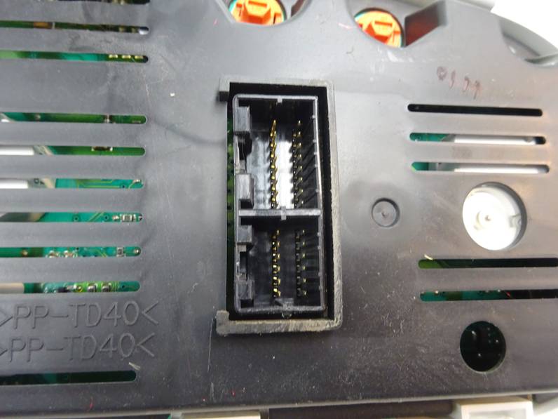 CUADRO INSTRUMENTOS KIA CEE D 2010 1.4 (90 CV)