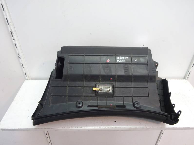 GUANTERA KIA CEE D 2010 1.4 (90 CV)