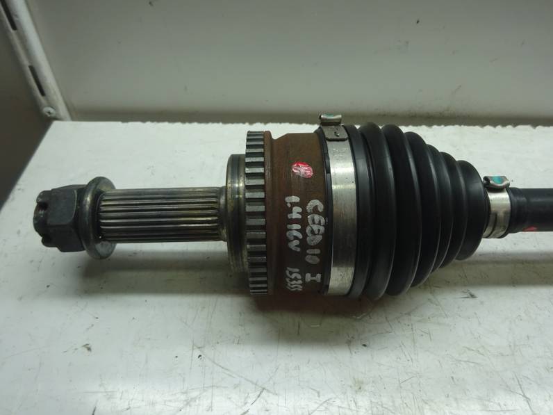 TRANSMISION DELANTERA IZQUIERDA KIA CEE D 2010 1.4 (90 CV)