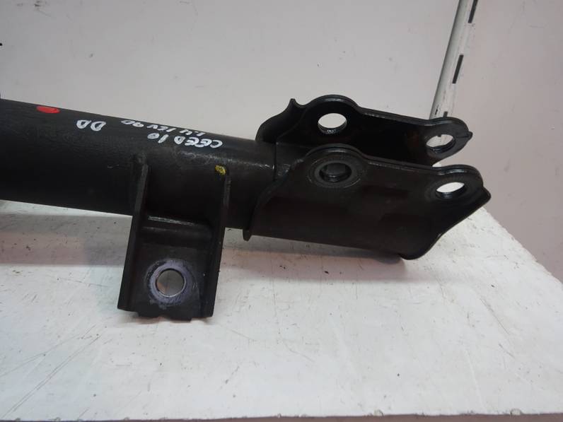 AMORTIGUADOR DELANTERO DERECHO KIA CEE D 2010 1.4 (90 CV)