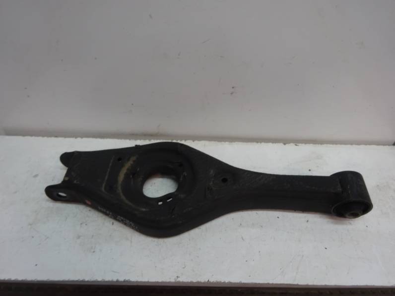 BRAZO SUSPENSION INFERIOR TRASERO DERECHO KIA CEE D 2010 1.4 (90 CV)
