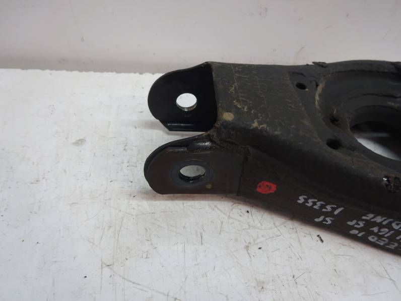 BRAZO SUSPENSION INFERIOR TRASERO DERECHO KIA CEE D 2010 1.4 (90 CV)