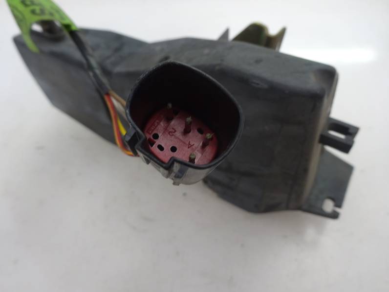 CERRADURA PUERTA DELANTERA DERECHA FORD ESCORT BERL TURNIER 1997 1.8 16V (116 CV)