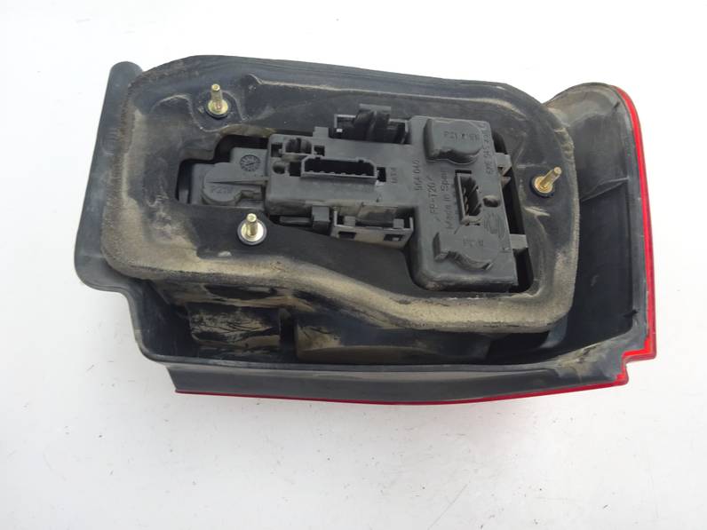 PILOTO TRASERO DERECHO SEAT IBIZA 2000 1.4 (60 CV)