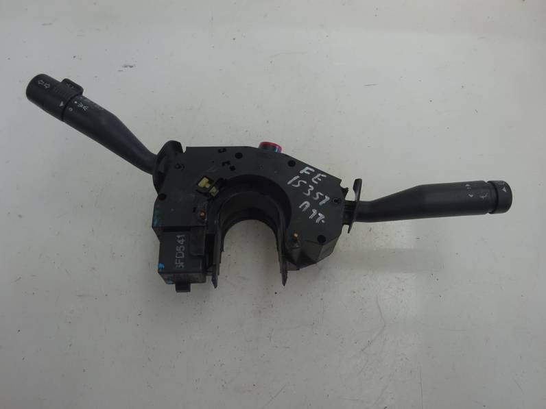 MANDO MULTIFUNCION FORD ESCORT BERL TURNIER 1997 1.8 16V (116 CV)