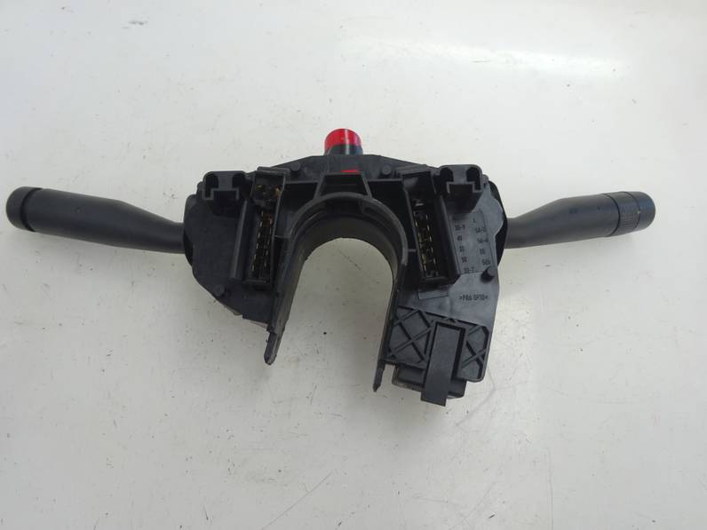 MANDO MULTIFUNCION FORD ESCORT BERL TURNIER 1997 1.8 16V (116 CV)