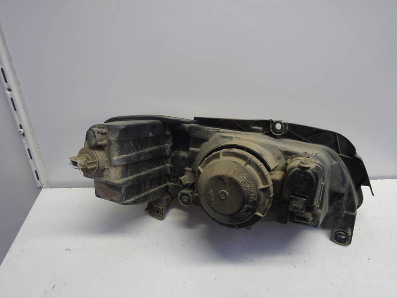 FARO IZQUIERDO PEUGEOT 106 2001 1.1 (60 CV)