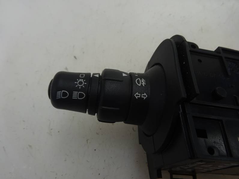 MANDO LUCES RENAULT SCENIC II 2009 1.6 16V (112 CV)