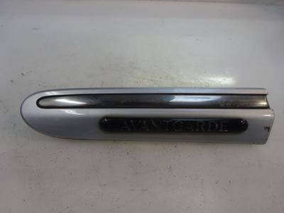 MOLDURAS DELANTERAS MERCEDES CLASE C BERLINA 2000 2.7 CDI 20V (170 CV)