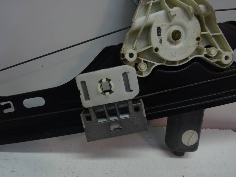 ELEVALUNAS TRASERO IZQUIERDO MERCEDES CLASE C BERLINA 2000 2.7 CDI 20V (170 CV)