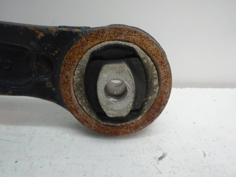 BRAZO SUSPENSION INFERIOR DELANTERO DERECHO FORD KA 2016 1.2 8V (69 CV)