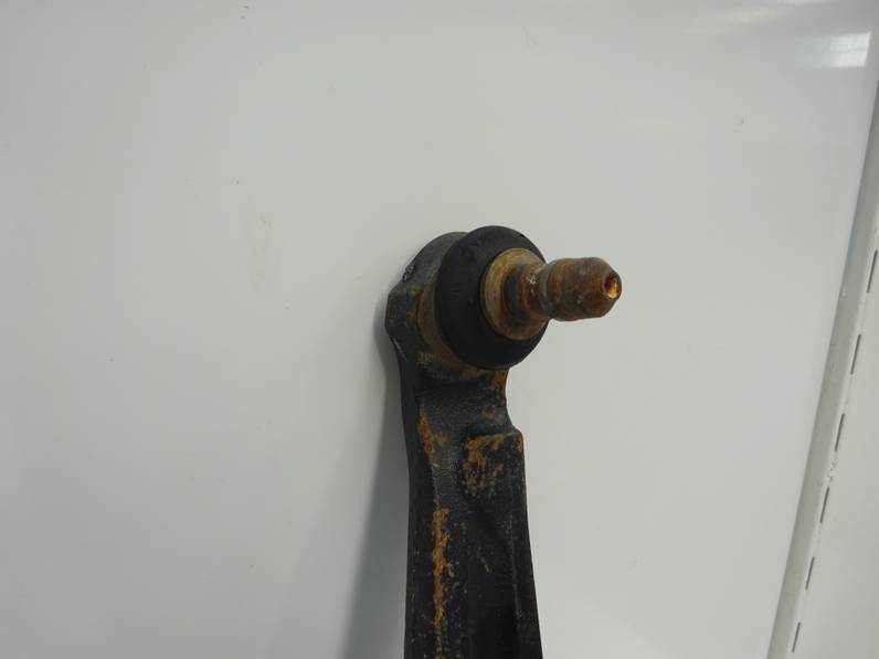 BRAZO SUSPENSION INFERIOR DELANTERO IZQUIERDO FORD KA 2016 1.2 8V (69 CV)