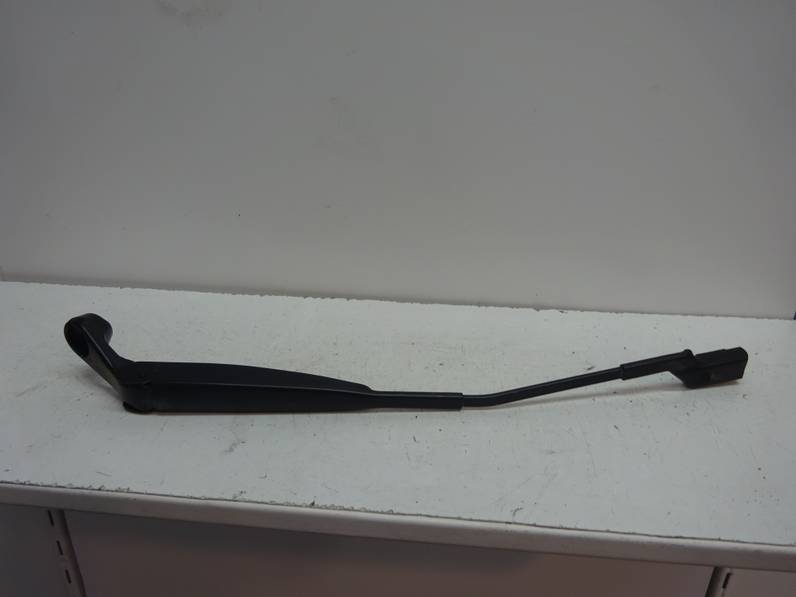 BRAZO LIMPIA DELANTERO IZQUIERDO FORD KA 2016 1.2 8V (69 CV)