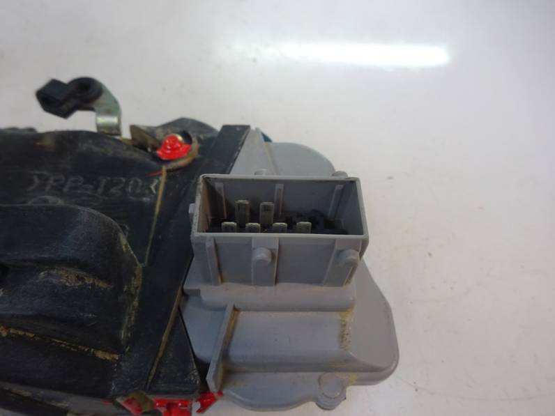 CERRADURA PUERTA DELANTERA DERECHA PEUGEOT PARTNER 1998 1.9 D (69 CV)