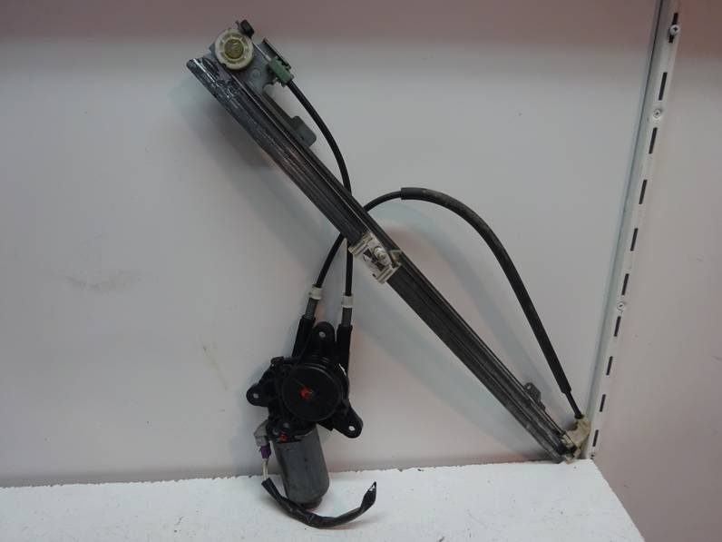 ELEVALUNAS DELANTERO IZQUIERDO PEUGEOT 806 1996 1.9 TURBODIESEL (92 CV)