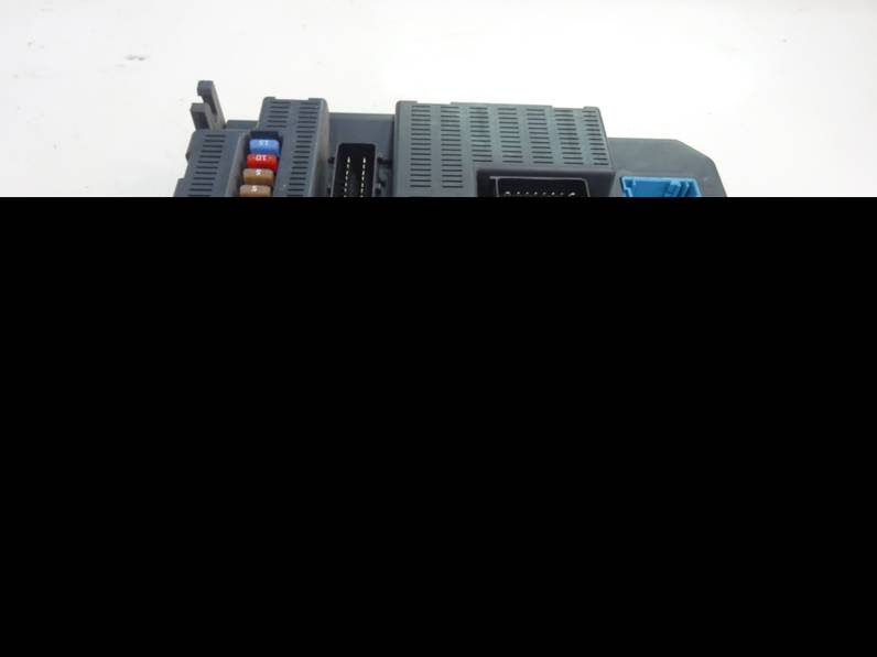 CAJA RELES FUSIBLES CITROEN C4 BERLINA 2008 1.6 16V HDI (90 CV)