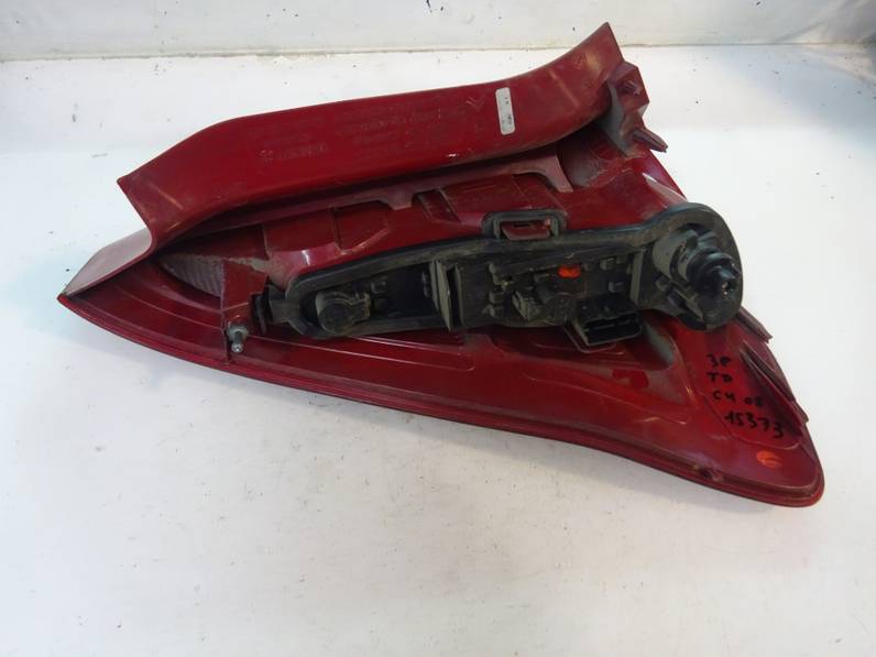 PILOTO TRASERO DERECHO CITROEN C4 BERLINA 2008 1.6 16V HDI (90 CV)