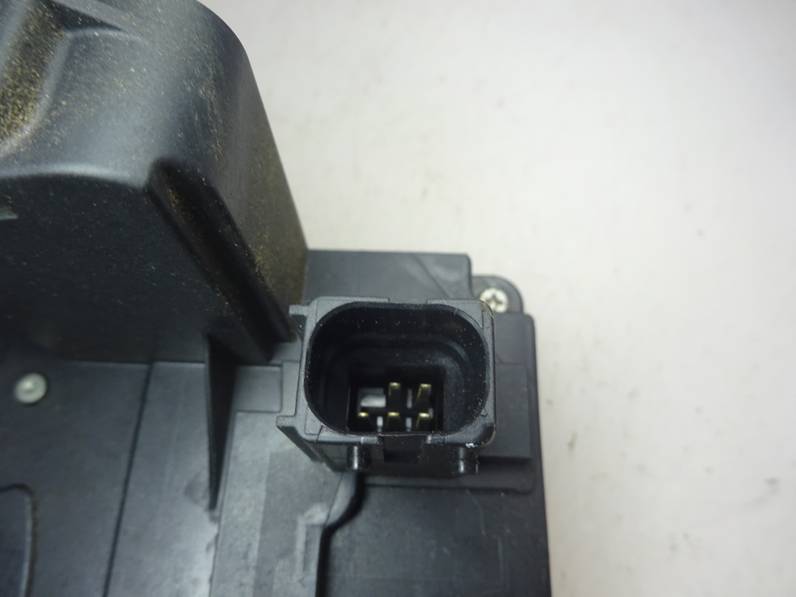 CERRADURA PUERTA TRASERA IZQUIERDA OPEL VECTRA C CARAVAN 2006 1.9 CDTI (120 CV)