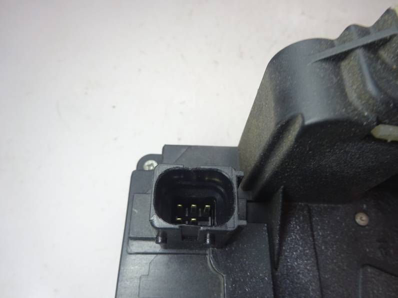 CERRADURA PUERTA TRASERA DERECHA OPEL VECTRA C CARAVAN 2006 1.9 CDTI (120 CV)