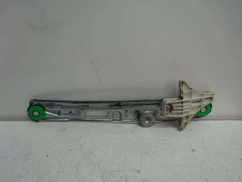 ELEVALUNAS TRASERO IZQUIERDO OPEL VECTRA C CARAVAN 2006 1.9 CDTI (120 CV)