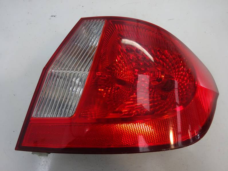 PILOTO TRASERO DERECHO HYUNDAI GETZ 2007 1.5 CRDI (88 CV)