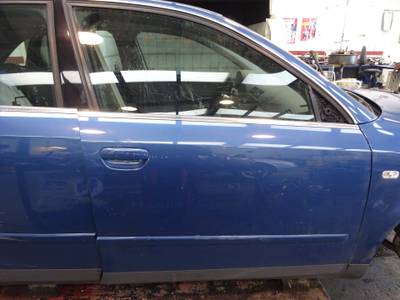 PUERTA DELANTERA DERECHA AUDI A4 BERLINA 2000 1.9 TDI (131 CV)
