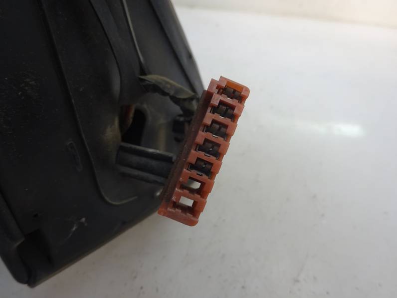 RETROVISOR IZQUIERDO PEUGEOT 306 BREAK 2000 2.0 HDI (90 CV)