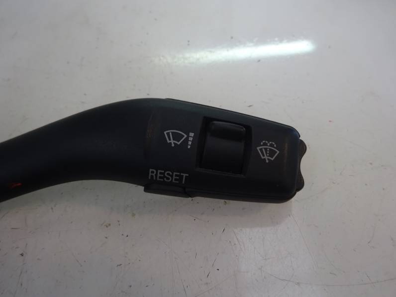 MANDO LIMPIA AUDI A4 BERLINA 2003 1.9 TDI (131 CV)