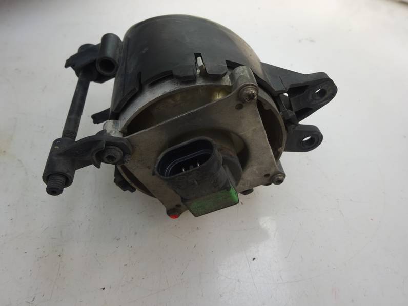 FARO ANTINIEBLA IZQUIERDO AUDI A4 BERLINA 2003 1.9 TDI (131 CV)