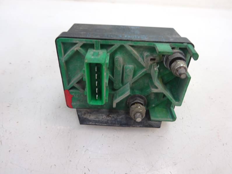 CAJA PRECALENTAMIENTO PEUGEOT 306 BERLINA 3 4 5 PUERTAS 1999 2.0 HDI (90 CV)