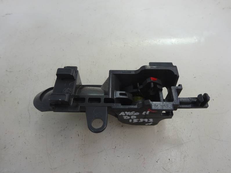 MANETA INTERIOR DELANTERA DERECHA TOYOTA AYGO 2011 1.0 (68 CV)