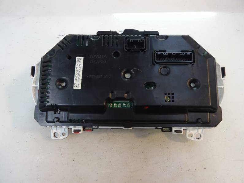 CUADRO INSTRUMENTOS TOYOTA YARIS 2016 1.0 (69 CV)