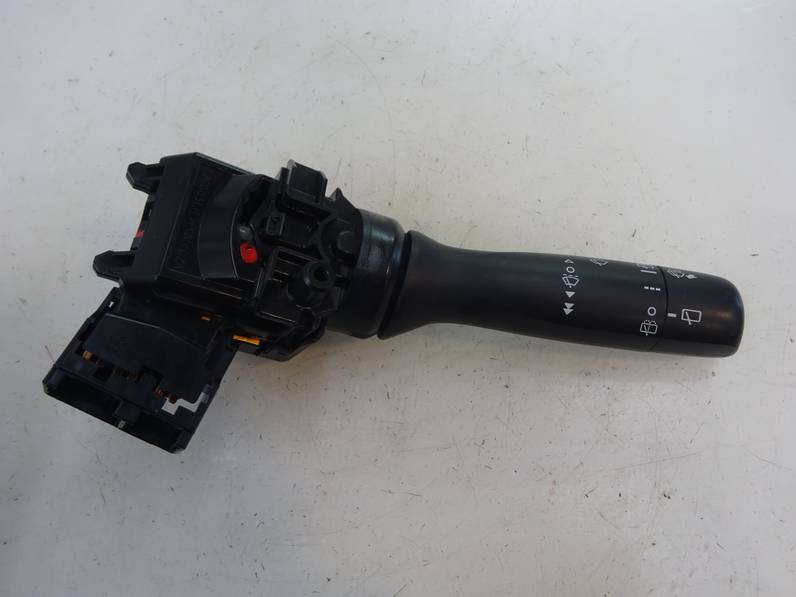 MANDO LIMPIA TOYOTA YARIS 2016 1.0 (69 CV)