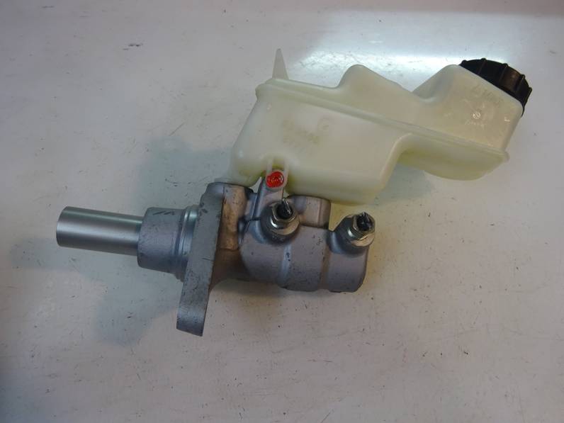 BOMBA FRENO TOYOTA YARIS 2016 1.0 (69 CV)