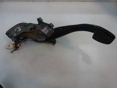 PEDAL FRENO TOYOTA YARIS 2016 1.0 (69 CV)