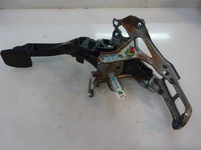 PEDAL EMBRAGUE TOYOTA YARIS 2016 1.0 (69 CV)