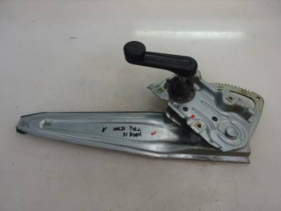 ELEVALUNAS TRASERO DERECHO TOYOTA YARIS 2016 1.0 (69 CV)