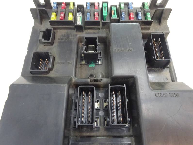 CAJA RELES FUSIBLES PEUGEOT 307 2004 2.0 HDI (90 CV)