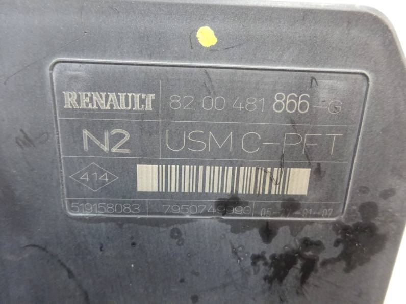 CAJA RELES FUSIBLES RENAULT MEGANE II CLASSIC BERLINA 2007 1.9 DCI D (131 CV)