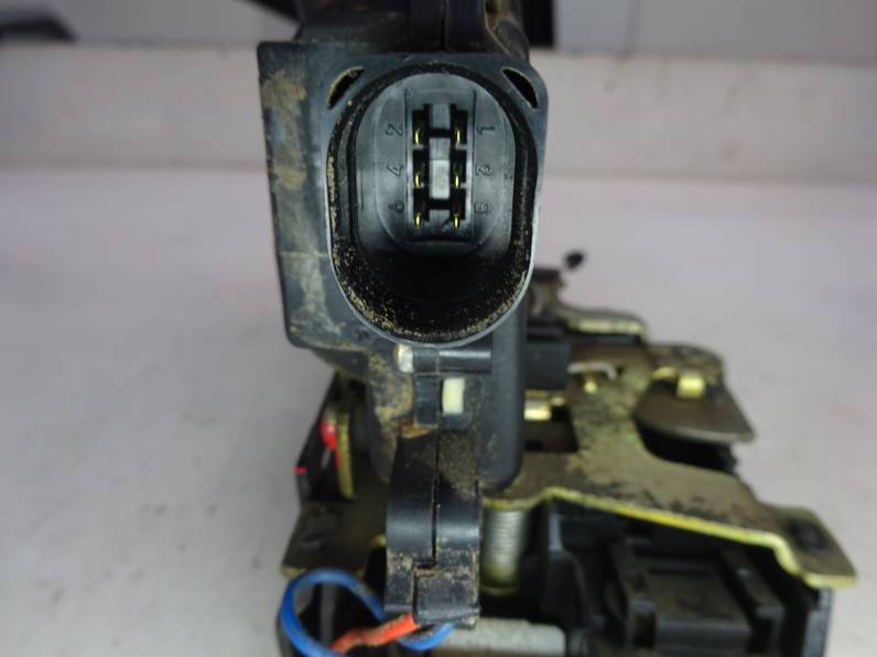 CERRADURA PUERTA TRASERA IZQUIERDA SEAT TOLEDO 2002 1.9 TDI (110 CV)