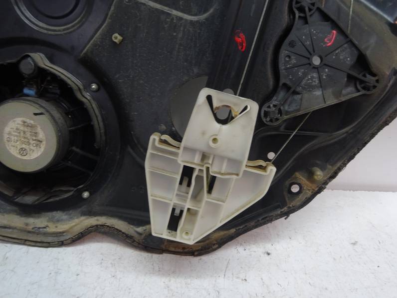 ELEVALUNAS TRASERO IZQUIERDO SEAT TOLEDO 2002 1.9 TDI (110 CV)