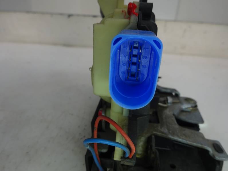 CERRADURA PUERTA DELANTERA IZQUIERDA SEAT IBIZA 2008 1.4 TDI (80 CV)