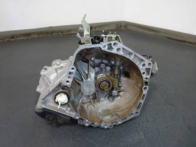 CAJA CAMBIOS TOYOTA YARIS 2016 1.0 (69 CV)