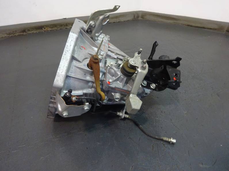 CAJA CAMBIOS TOYOTA YARIS 2016 1.0 (69 CV)