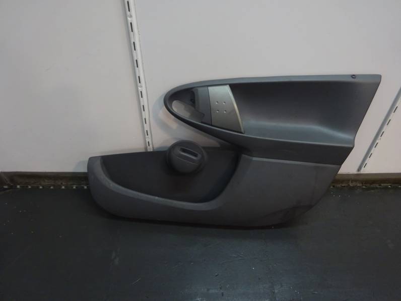 JUEGO ASIENTOS COMPLETO TOYOTA AYGO 2011 1.0 (68 CV)