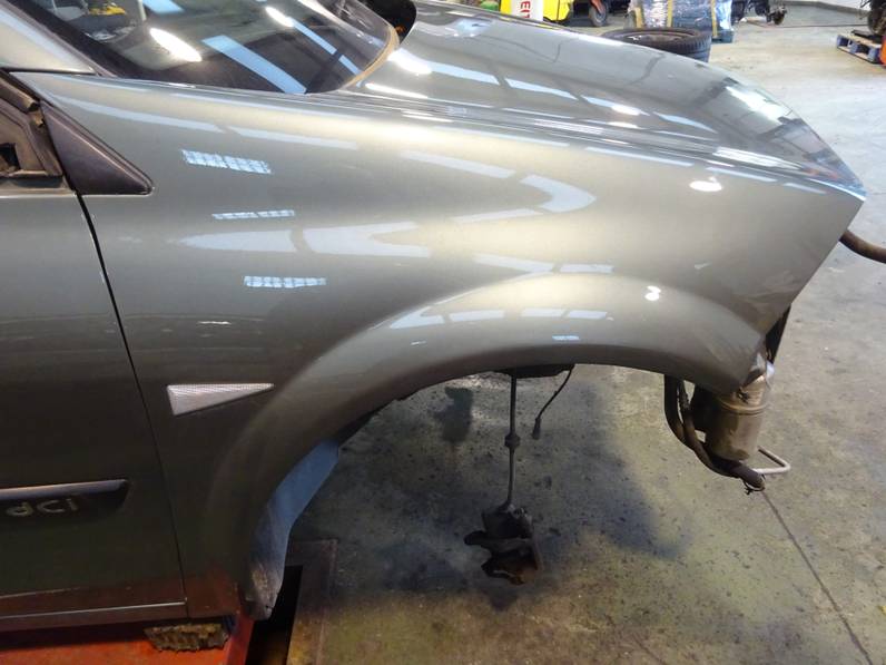 ALETA DELANTERA DERECHA RENAULT MEGANE II BERLINA 5P 2004 1.5 DCI D (82 CV)